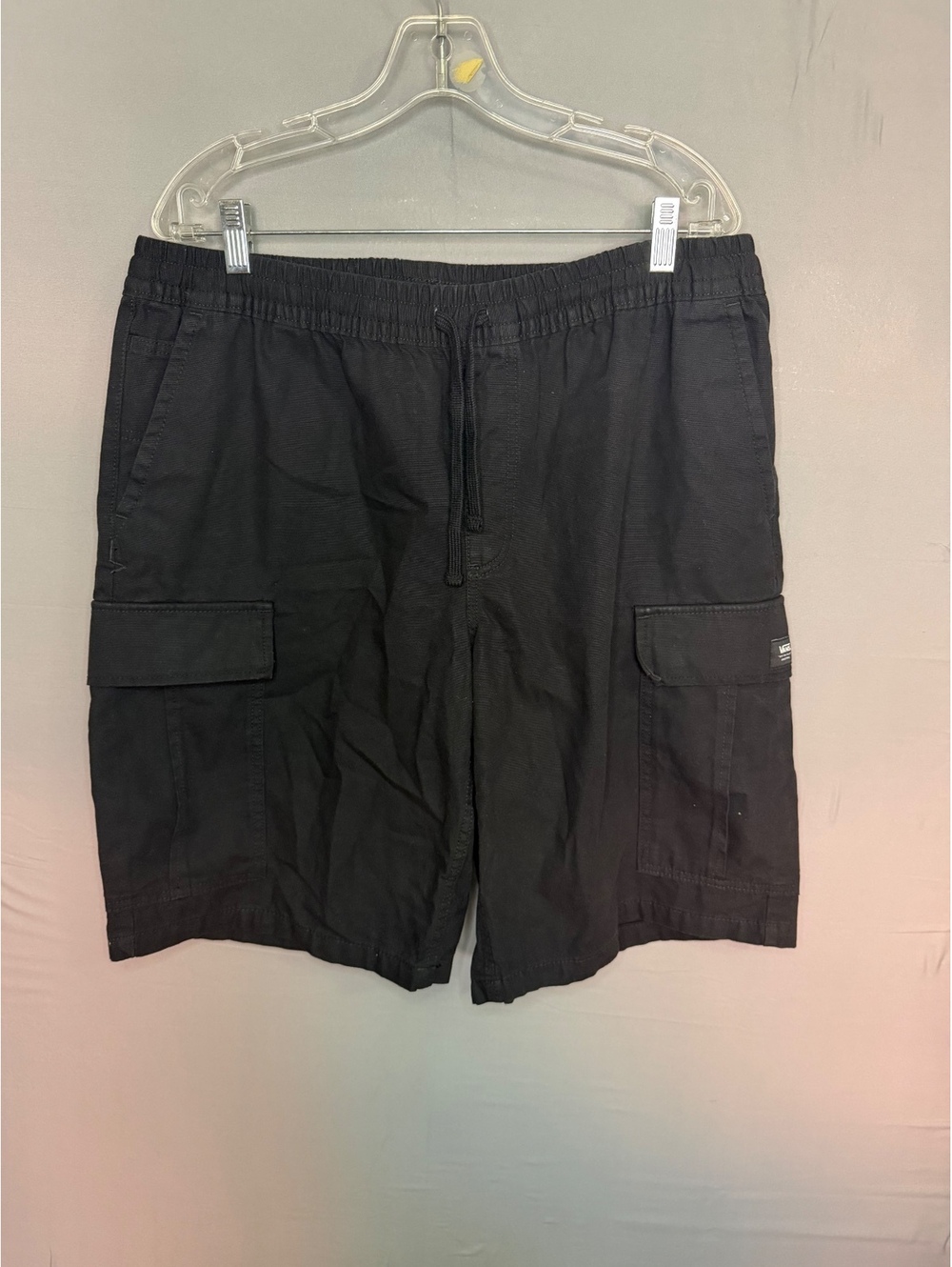 Vans Off the Wall Range Elastic Cargo Shorts Size Large NWT Black